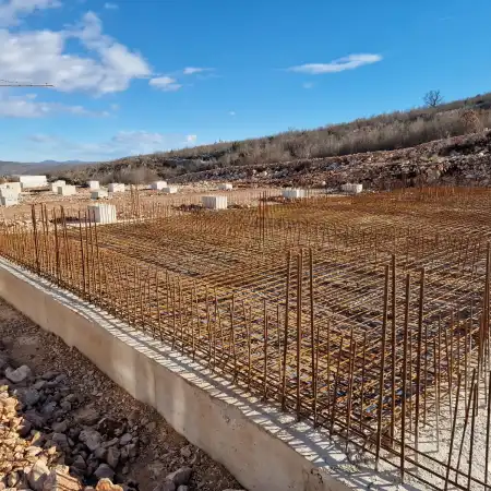 Izvođenje građevinskih radova na centru za zbrinjavanje otpada Lećevica