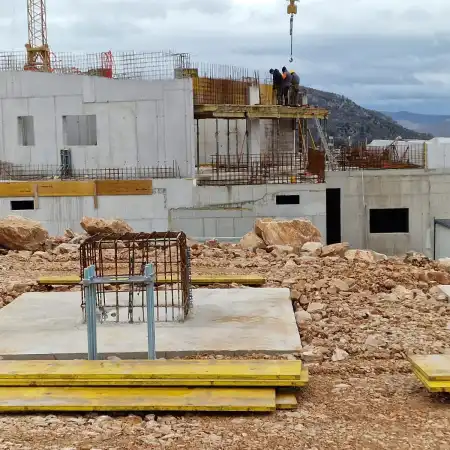 Izvođenje građevinskih radova na centru za zbrinjavanje otpada Lećevica